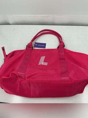 Vibrant Pink Travel Tote Bag D21